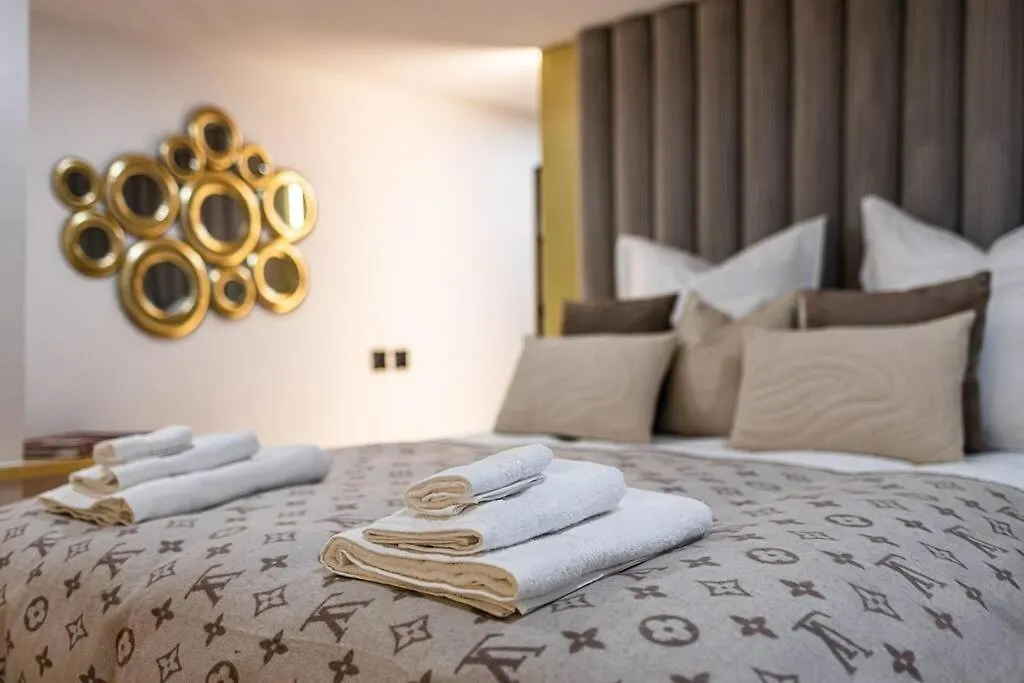 Apartamento B Luxe Triplex, Cinema Near Place Des Vosges Ac *