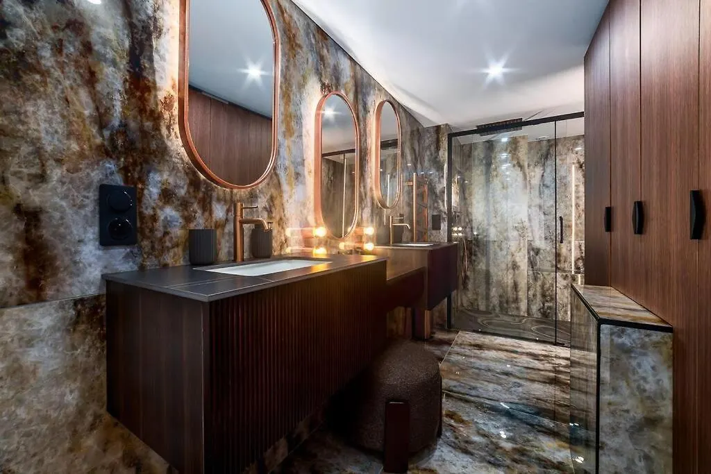 B Luxe Triplex, Cinema Near Place Des Vosges Ac Apartamento